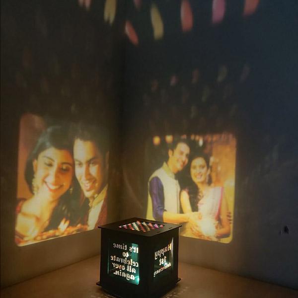 REVOLVING PHOTO SHADOW BOX